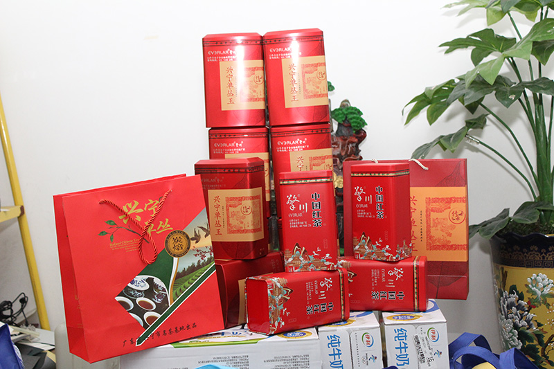 喜迎中秋國(guó)慶！擎川公司為員工送上中秋節(jié)福利啦