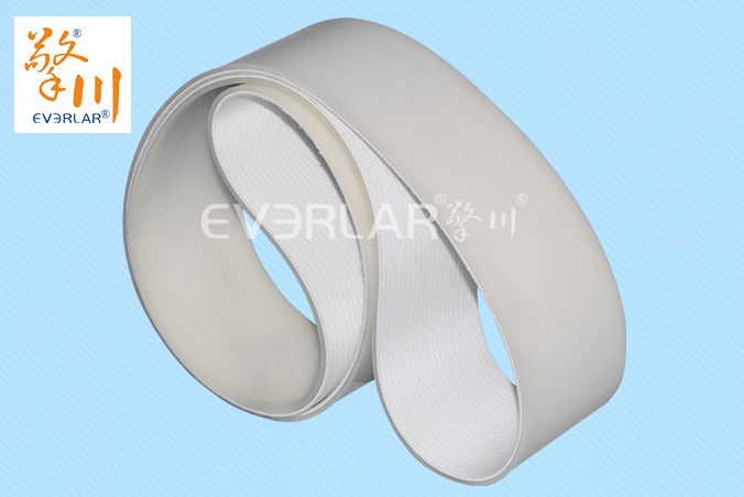 牽引機(jī)、夾瓶機(jī)輸送帶