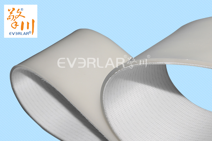 牽引機(jī)、夾瓶機(jī)輸送帶